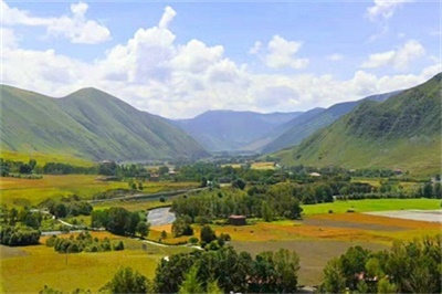 稻城亞丁+木格措（康定情歌）純玩5日游、